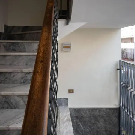 Classy House In Apartment