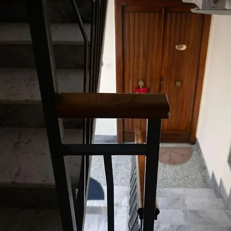 Classy House In Apartment
